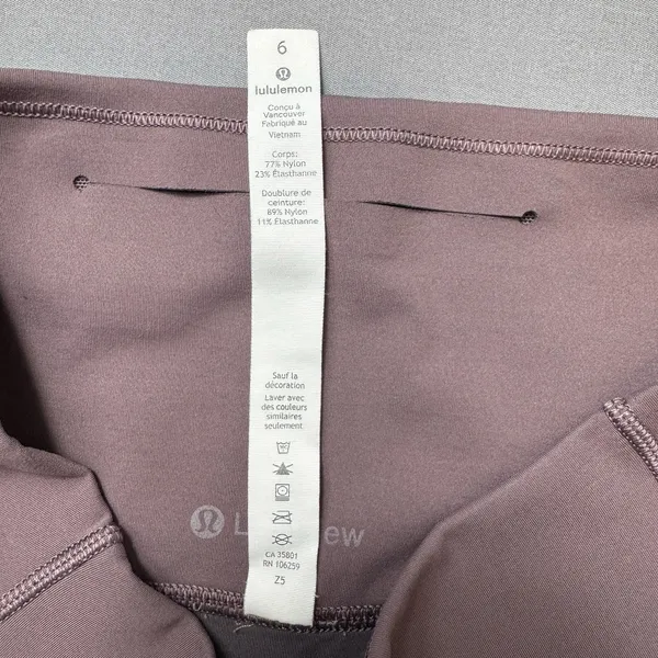 Lululemon In Movement Leggings Women's 6 25” Everlux Athleisure Gym FLAW - Image 12