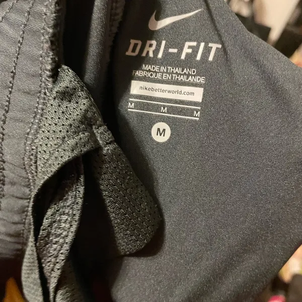 NIKE WOMENS ATHLETIC SHORTS - Image 3