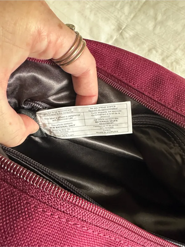 Ogio Everyday Tablet Crossbody Messenger Bag in Burgundy Red - Image 6