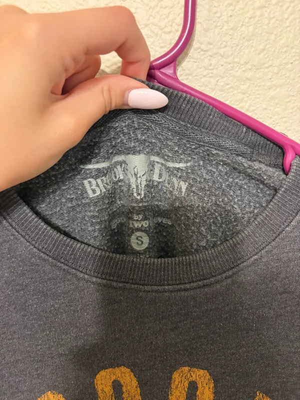 Goodie Two Sleeves Brooks and Dunn Crewneck - Image 3