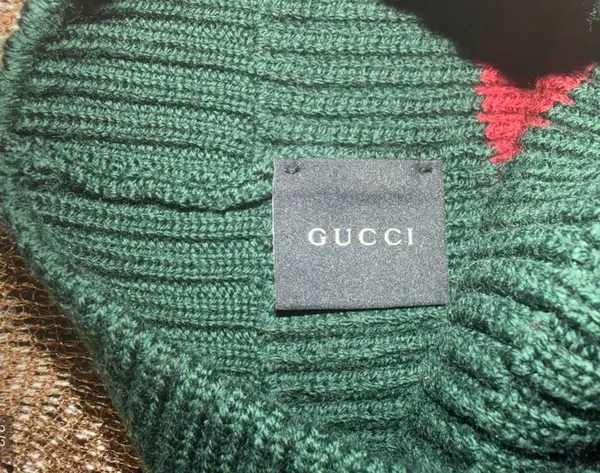 Classic New Gucci Green and Red Ribbed Wool Beanie - Image 2