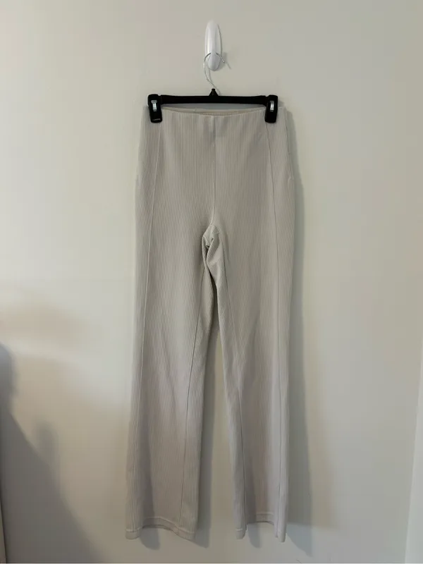 Lululemon Brushed Softstreme Ribbed Zip Flare Pants Size 6 - Image 3