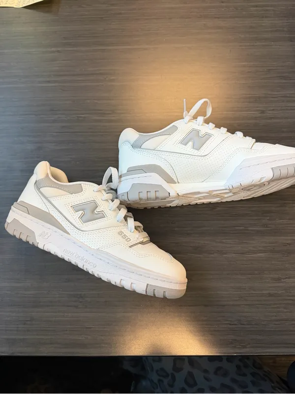 New Balance 550 Women’s 7.5 White Gray Sneakers Leather Retro Basketball - Image 3