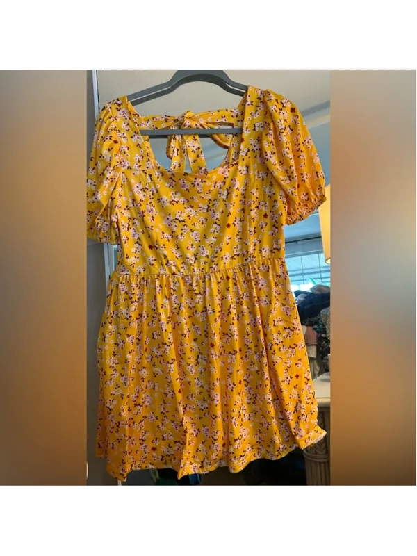 Mud Pie NEW Floral Yellow Mini Sundress Dress M - Image 2