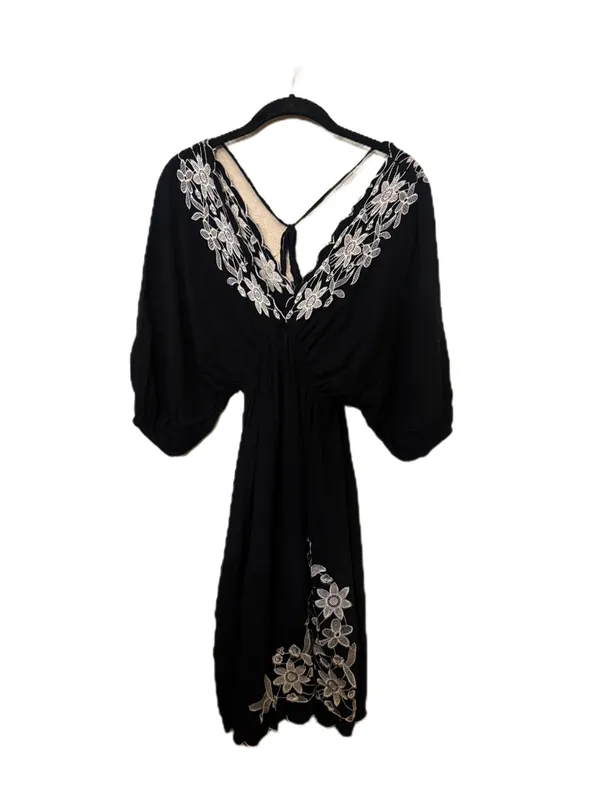 U2K Vintage Forever 21 Black V‑Neck Mini Dress with White Embroidery - Image 2