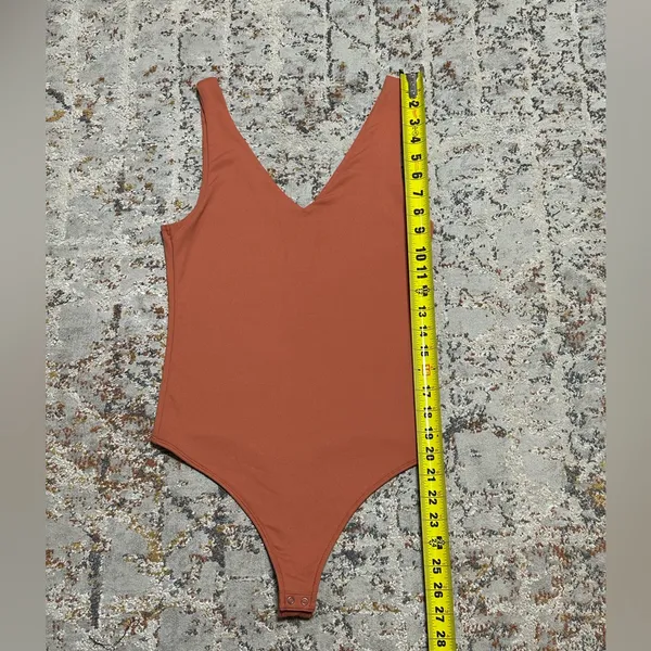 Abercrombie & Fitch V Neck Bodysuit Soft A&F collection size Small - Image 5