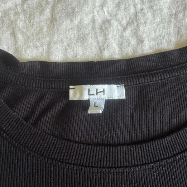 French La Halle Black Ribbed Crewneck Long Sleeve Basic Shirt Size Large - Image 2