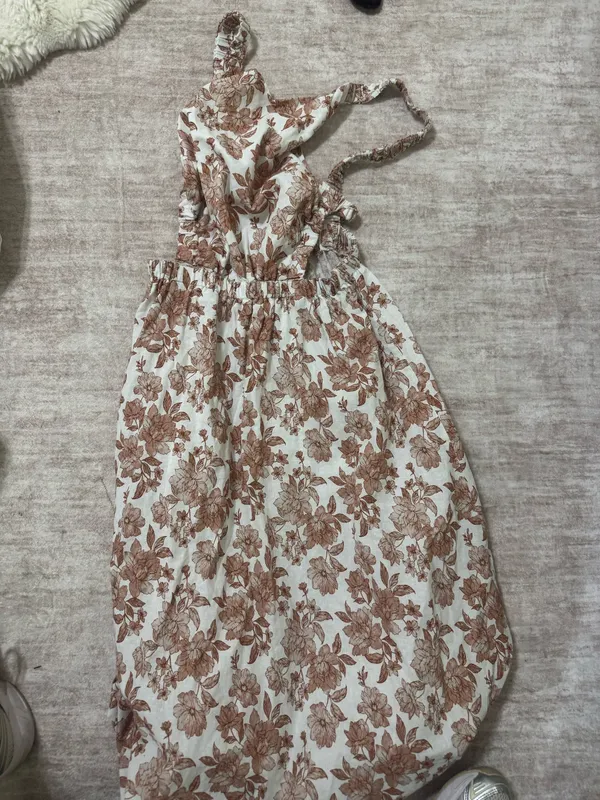 Petal & pup ester dress size 4 - Image 2