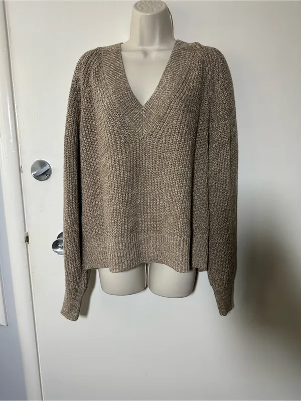 a new day Taupe V-Neck Chunky Knit Sweater - Image 3