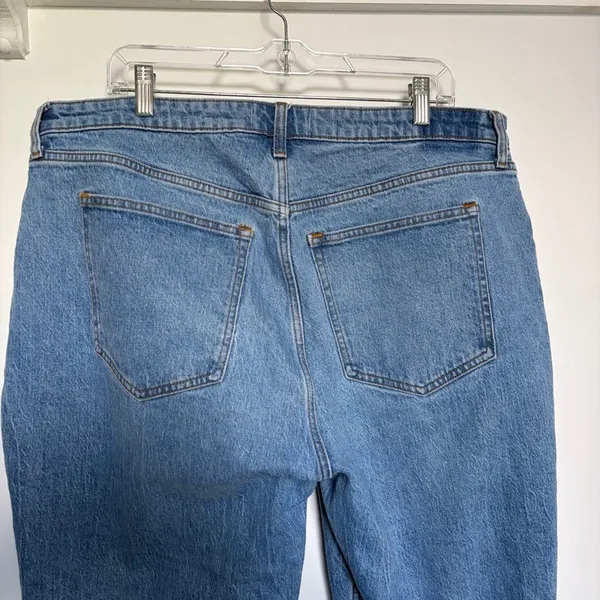 Abercrombie & Fitch The 90s Relaxed Jean Curve Love High Rise Size 34/18 Short - Image 7