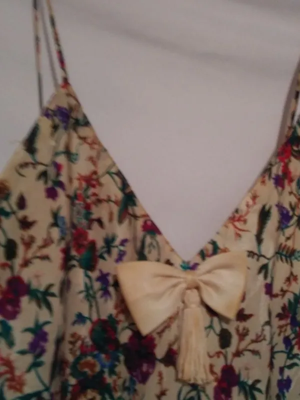 Victorias Secret M Vintage Field of Flowers Floral Night Gown - Image 5