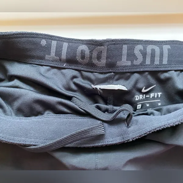 Nike Womens Dri-fit Black Shorts size Medium - Image 10