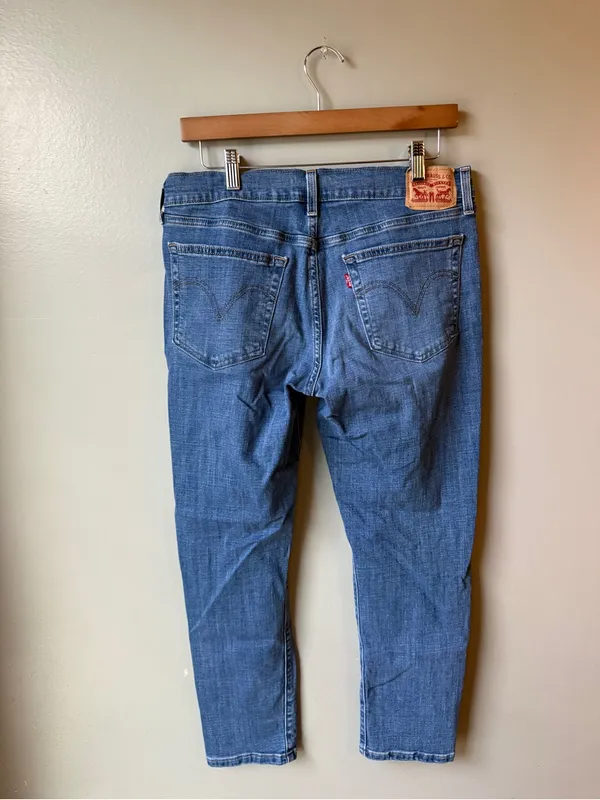 Levi’s Boyfriend Distressed Jeans – Women’s Size 29 - Image 5