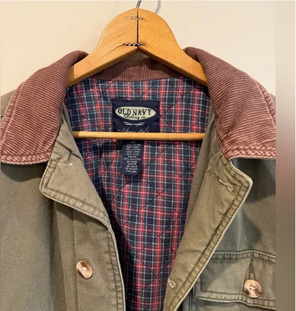 Old navy jacket - Image 4