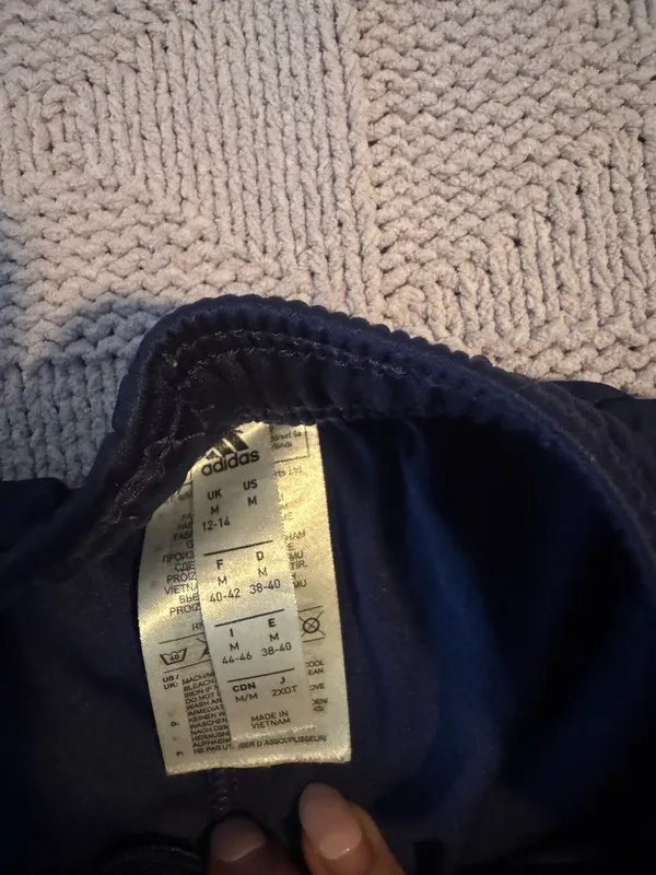 Adidas Shorts Running - Image 2