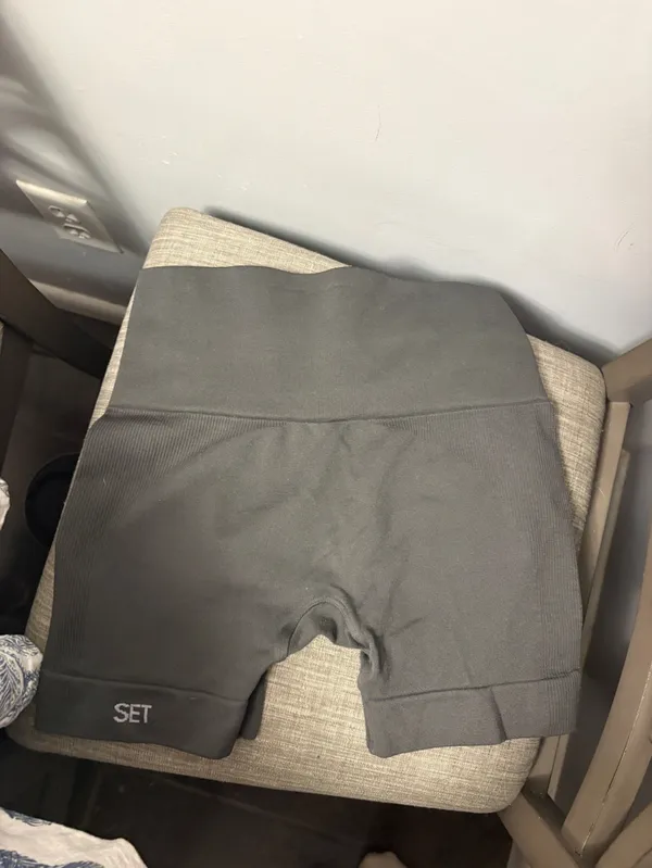 SET Active Sculptflex Seamless Power Shorts Pebble Grey - Image 2