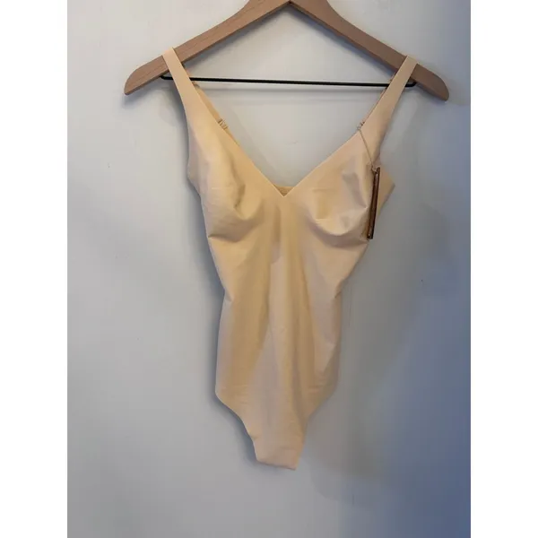 NWT Skims Body Unlined Plunge Thong Bodysuit in Sand M - Image 4