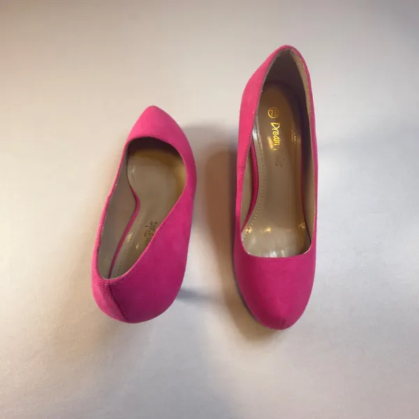 Dream Pairs Tiffanny 7.5 Womens Hot Pink Faux Suede Pointed Toe Heels Pumps - Image 3