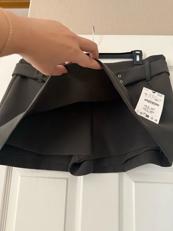 BNWT Zara Dark Khaki Belted Skirt - Image 5