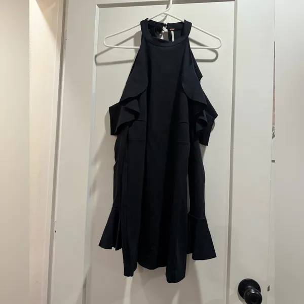 Free People black cold‎ shoulder dress Size M - Image 3
