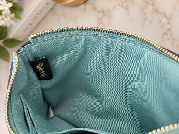 Coach F58032 Corner Zip Wristlet Seafoam Blue Crossgrain Leather - Image 7