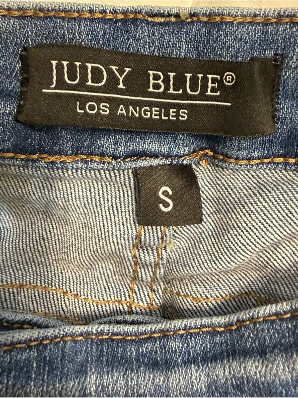 Judy Blue Dark Blue Distressed Denim Skort Size Small - Image 4