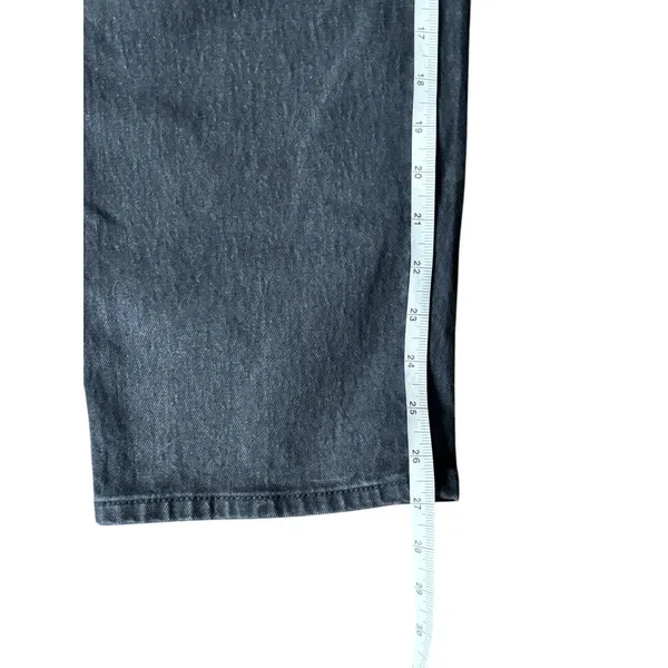 Universal Thread Women's Black Vintage Straight Jeans - Image 6