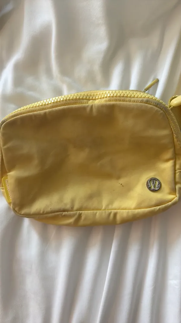 Lululemon Crossbody Bag - Image 6