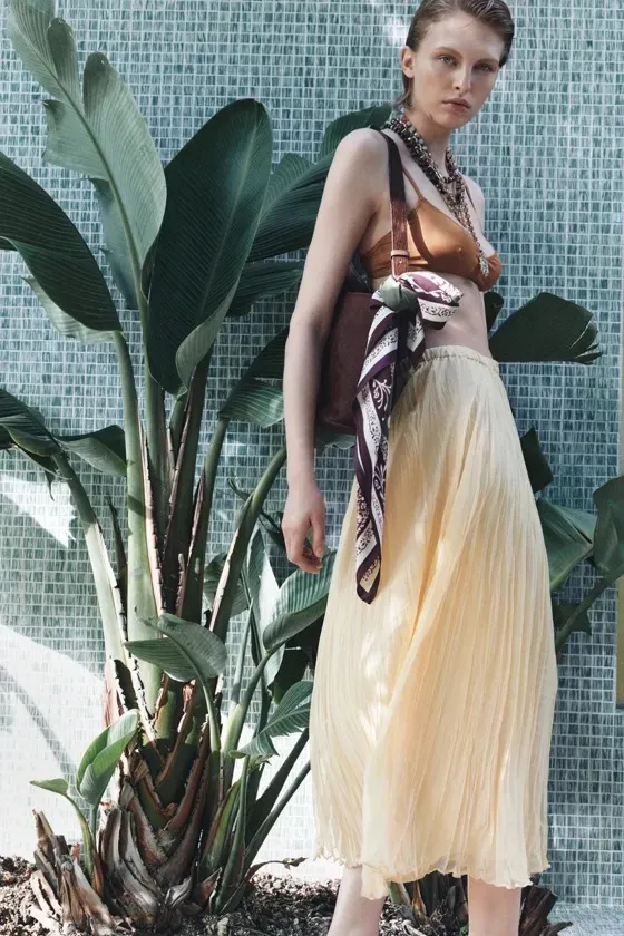 Zara Pleated Cream Maxi Skirt Flowy Summer Casual Style - Image 6