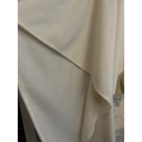 Le Moda Ivory Fleece Faux Fur Trim Zip Cape Poncho Pom Poms Pockets One Size NWT - Image 10