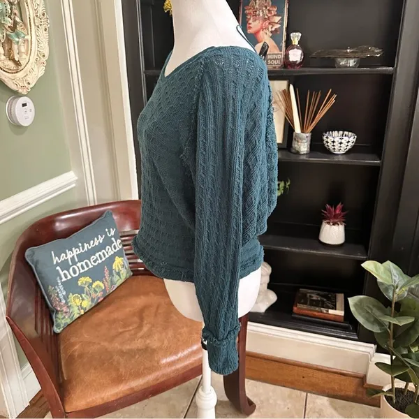 Free People Cotton Sweater – Size XS – High-Low Hem – Oversized Fit - Image 11