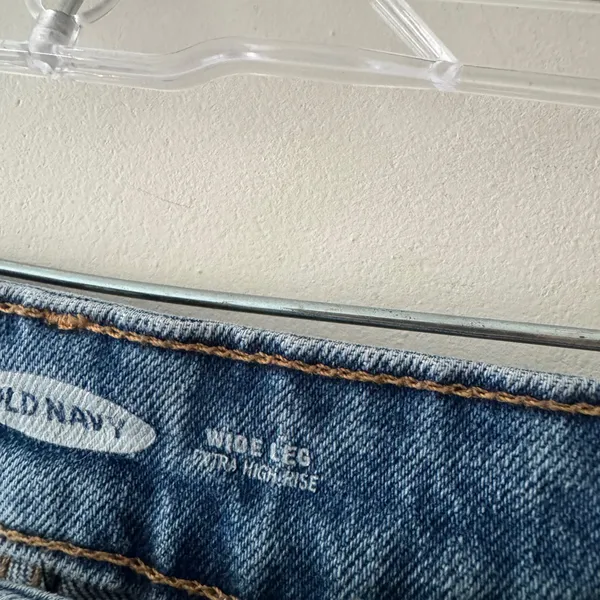 Old Navy Extra High‎ Rise Wide Leg Dark Wash Jeans - Image 4