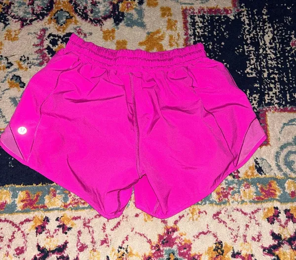 Hotty Hot Lululemon Shorts 4" - Image 2