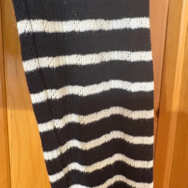 American Eagle Soft and Sexy Black White Striped Long Sleeve Shirt Size XS - Image 3