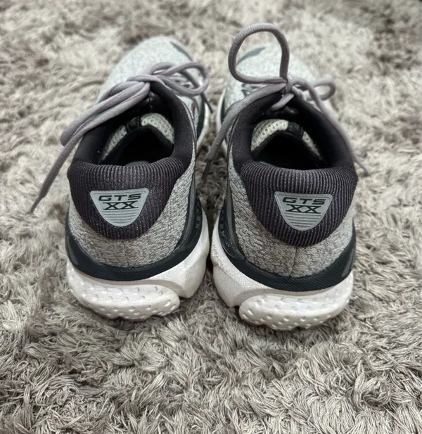 Brooks Running Shoes Women’s - Image 5