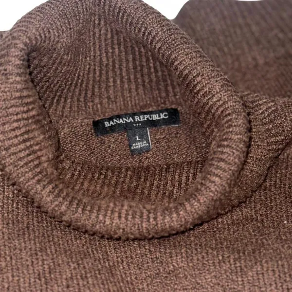 Banana Republic Brown Men's turtleneck sweater- L - Image 3