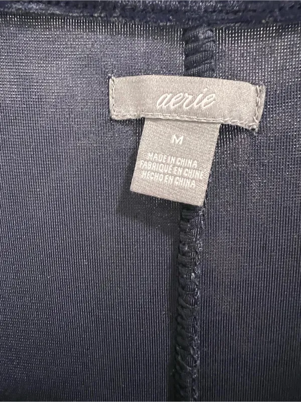 Like new American eagle Aerie velvet valor navy blue - Image 4