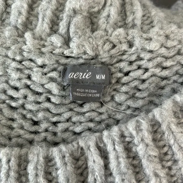 Aerie| Gray Wool-blend Oversized Chunky Knit Sweater sz M - Image 5