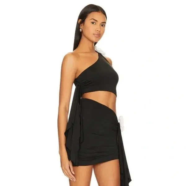 Lovers and Friends Cordelia Rosette One Shoulder Top Black & White Size XS $128 - Image 6