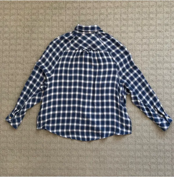 BDG Urban Outfitters Flannel - Image 9