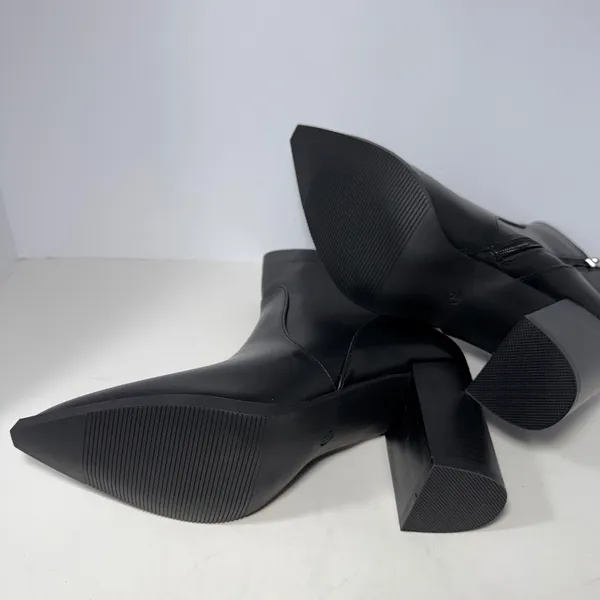 Womens Black Faux Leather Pointed Toe Block Heel‎ Ankle Boots Sz 9 Zipper Bootie - Image 8