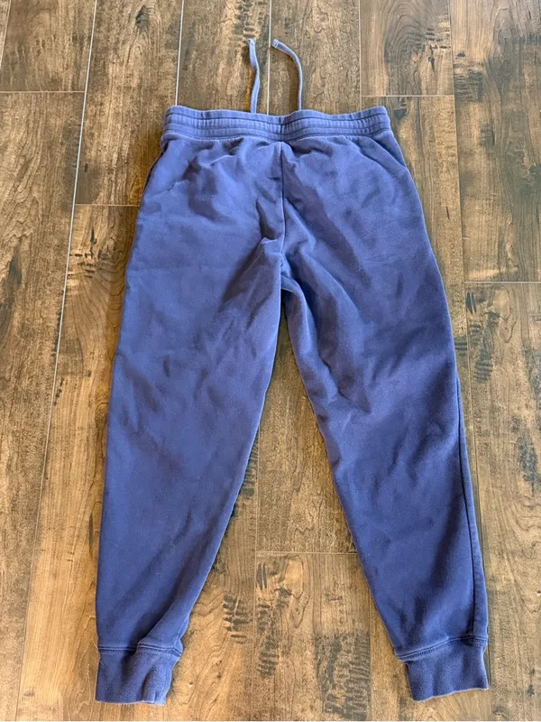 Gap Drawstring Sweatpants - Image 2