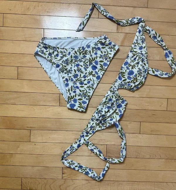 CUPSHE Soulful Spring Square Neck Bandeau Top & Bottoms Set Size Medium FLoral - Image 4