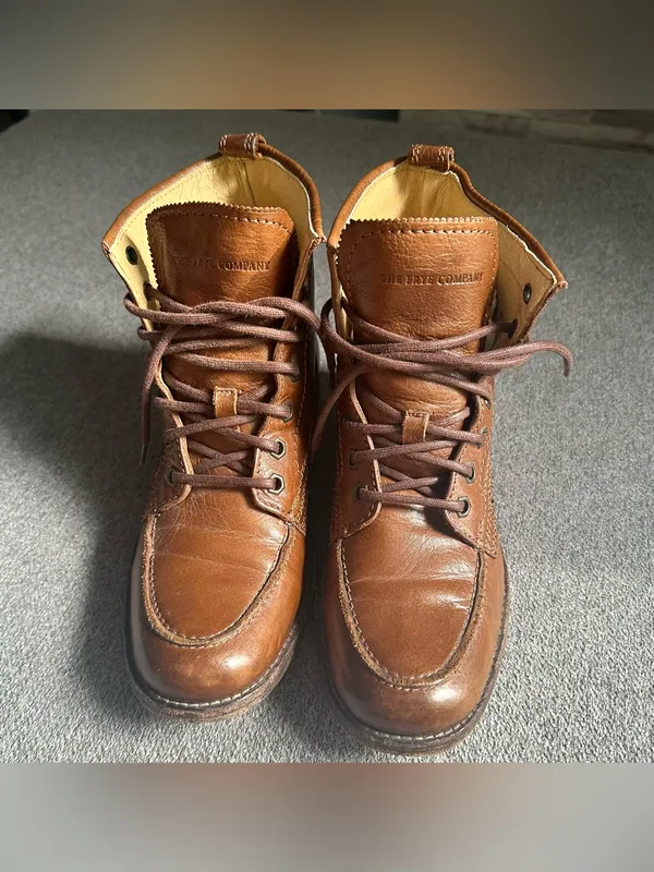 Frye Dakota Moc Toe Ankle Boots Size 6 - Image 6
