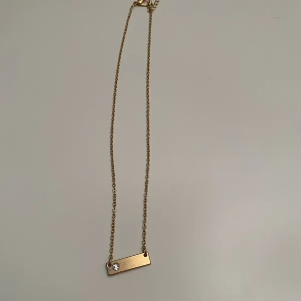 Gold and rhinestone bar necklace - Image 7