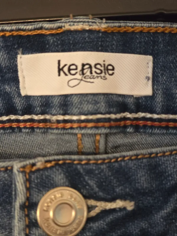 O Kensie Straight Leg Jeans in Medium Blue Size 8/29 - Image 2