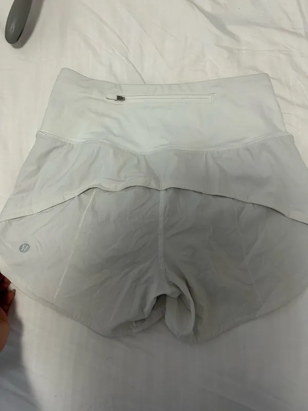 Lululemon Speed Up Shorts 4" - Image 2