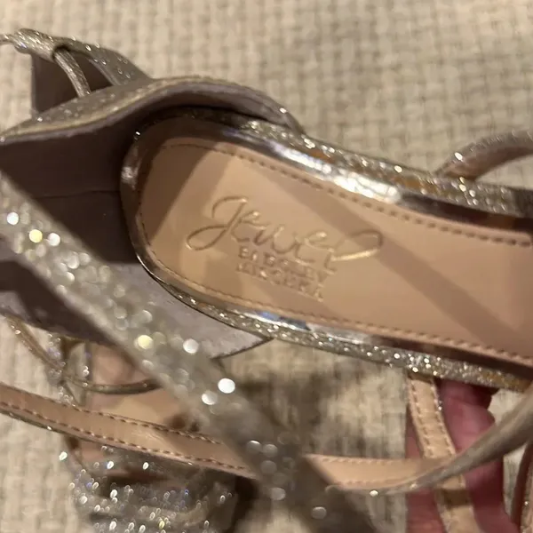 Jewel Badgley Mischka golden Strappy Heel Size 6.5 - Image 2