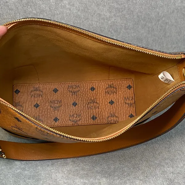 Discontinued MCM Klara Monogram Visetos Hobo Cognac Brown‎ Leather Luxury FLAW - Image 8