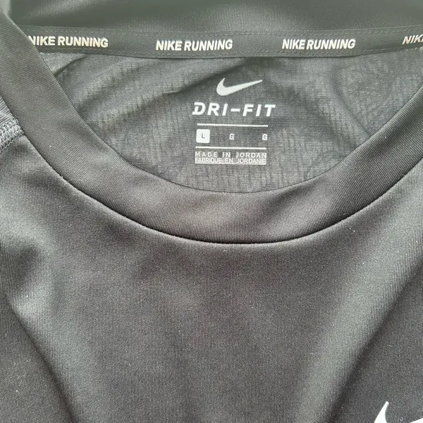 Nike Black Long Sleeve Shirt - Image 2